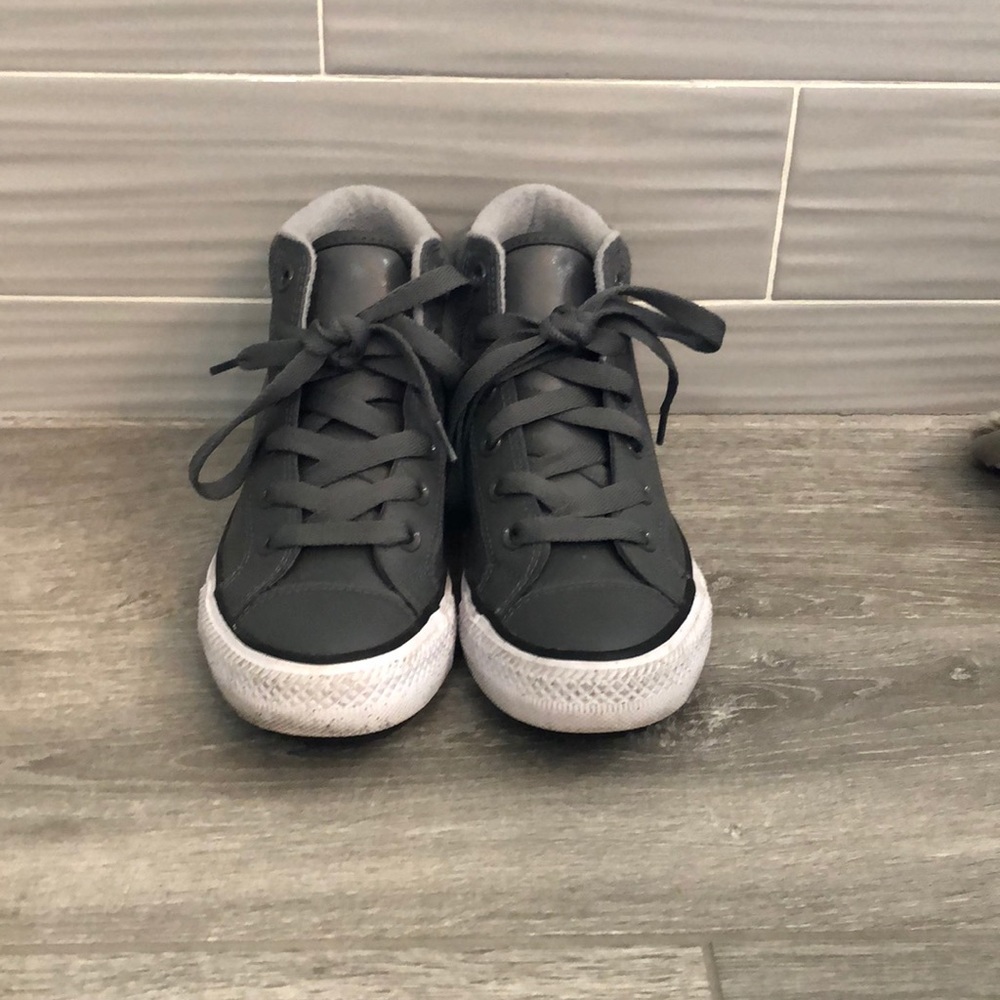 Converse high tops - Picture 2 of 5
